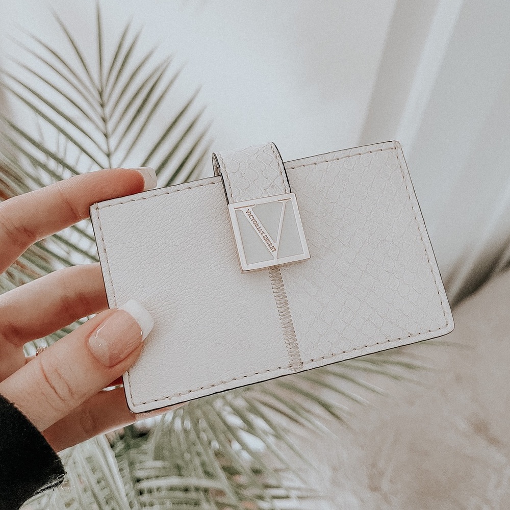 ↠ SOLD ↞ - Picture 1 of 7